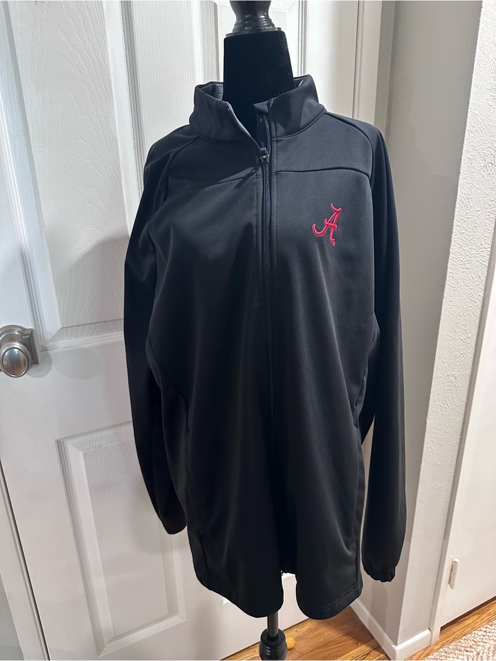 Black Full-Zip Men’s Jacket with Alabama ‘A' Embroidery
